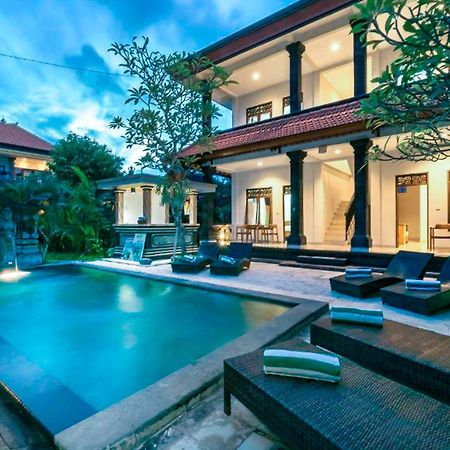 Esty House Hotel Ubud Exterior foto